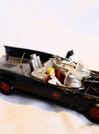 Voiture Batman batmobile Polystil made in italy