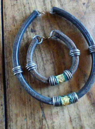 Collier et Bracelet cuir et métal Africains