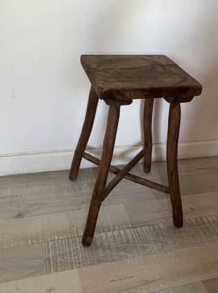 Tabouret en bois 