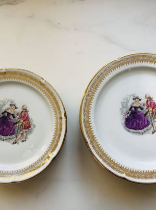 12 assiettes  décor galant porcelaine Limoges