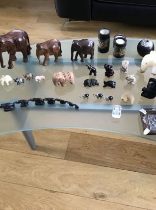 Collection de 42 pièces Eléphants, boîtes  fait main
