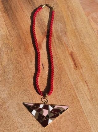 Ancien collier cloisonné triangle à motif 