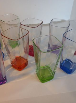 Service de 9 verres couleurs vintage