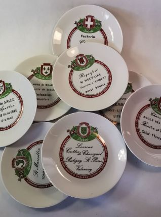 Lot De 8 assiettes en porcelaine Champs Elysées Paris