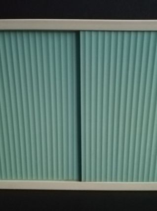 Armoire de toilette vintage 