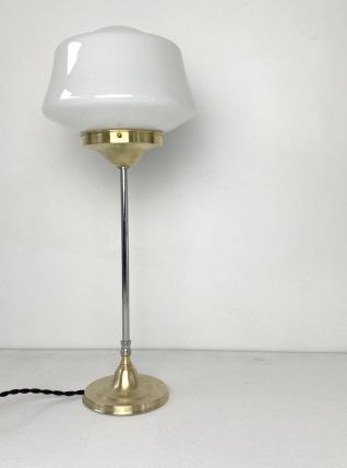 ANCIENNE LAMPE A POSER EN LAITON ET OPALINE VINTAGE