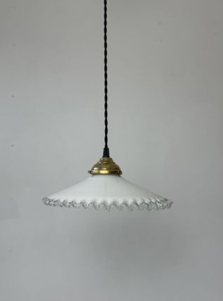 ANCIENNE SUSPENSION EN OPALINE DENTELEE 25 CM VINTAGE
