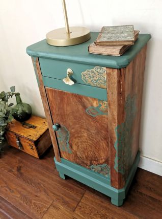 chevet motif végétal