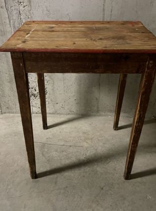 Table d’appoint en bois