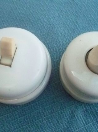2 interrupteurs électriques  , vintage