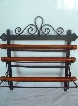 distributeur rouleaux essuie tout