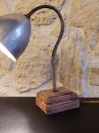 Lampe de bureau en aluminium