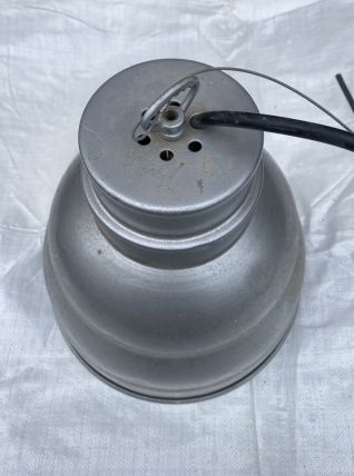 Lampe industrielle 