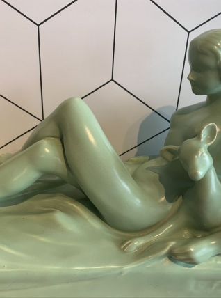 Sculpture en céramique année 30 L François
