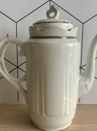 Cafetière en porcelaine début XXème