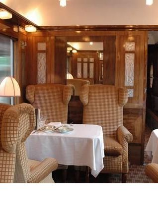 3 soucoupes de l'Orient-Express en porcelaine