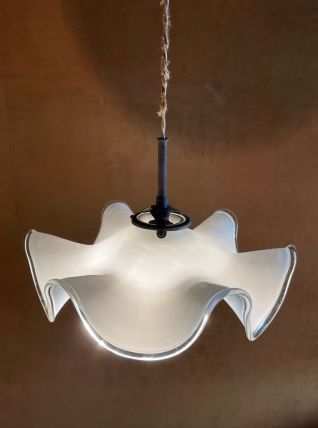 Suspension Opaline à festons