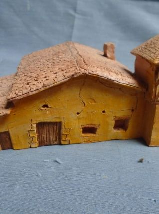 Maison pigeonnier en terre cuite patinée ,pièce unique