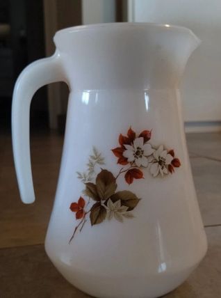 Pichet/carafe Arcopal modèle Aubépine Avila