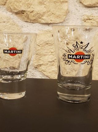 Lot de 2 verres Martini dépareillés