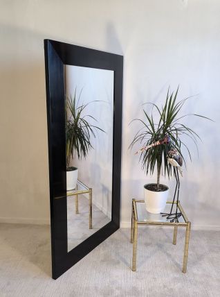 Très beau grand miroir intemporel, noir laqué Barbara Barry 