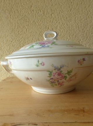 Soupière porcelaine année 1940 motif fleur