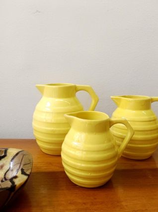 3 pichets Orchies art déco en céramique jaune 