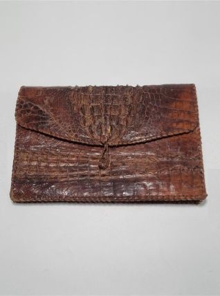 Pochette en crocodile
