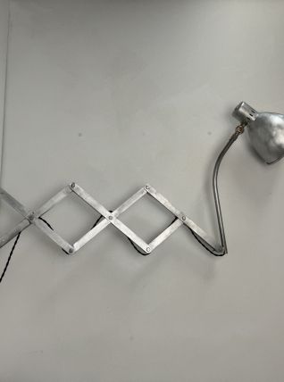 ANCIENNE GRANDE LAMPE APPLIQUE ACCORDEON INDUSTRIELLE