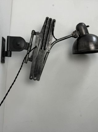 ANCIENNE LAMPE APPLIQUE ACCORDEON « KAISER IDELL » BAUHAUS