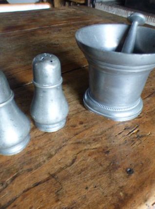 Ensemble Salière Poivrière et Mortier/ Pilon