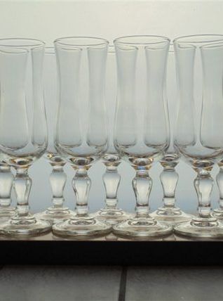  Série de 12 flûtes à champagne 