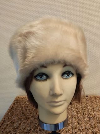 Toque en fausse fourrure "Pelfran" (Années 70)