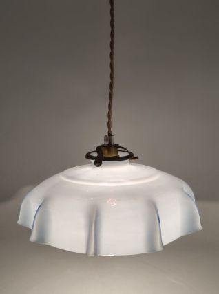 Suspension en opaline bleue