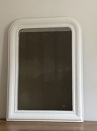 Miroir Louis Philippe fin 19ème. Blanc. 80x60.