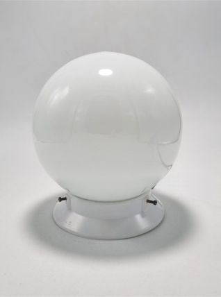 Plafonnier globe opaline