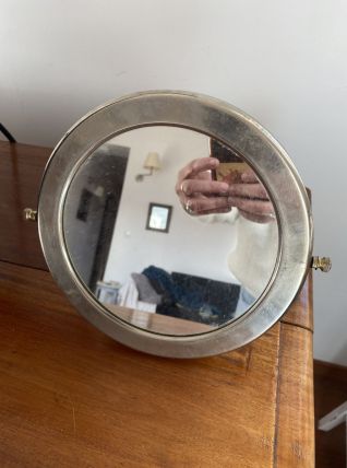 Miroir rond grossissant vintage en métal 