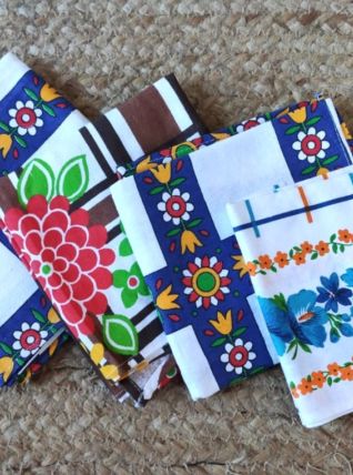 Lot de 4 torchons vintage (années 70/80)