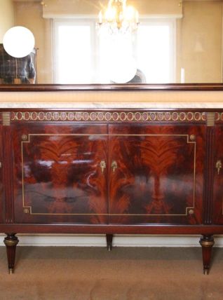 Buffet classique style Louis XVI 