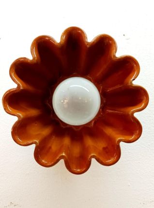 Applique moule à gâteaux ancien en poterie 