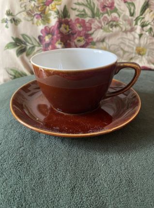 1 tasse et 2 sous-tasses style bistrot Villeroy et Bosch.