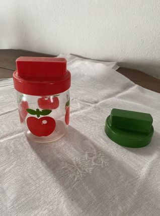 Pot Henkel pommes  rouges .