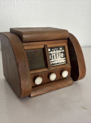 Distributeur cigarettes vintage 1950 radio TSF bois Bakélite