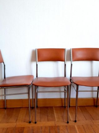 Trois chaises mid century skaï et chrome 1950 