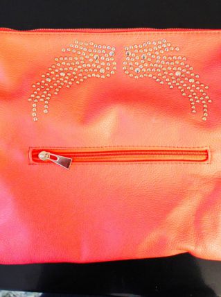 Pochette fluo