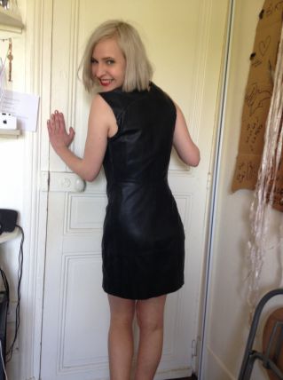 Robe en cuir All saints