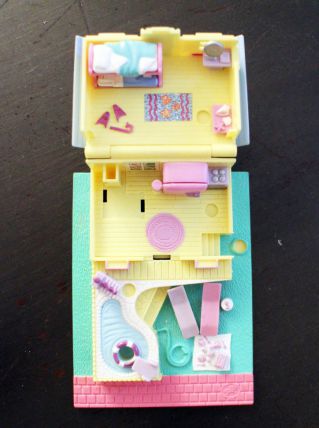 Maisonnette avec piscine Polly Pocket vintage