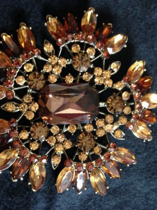 Broche baroque