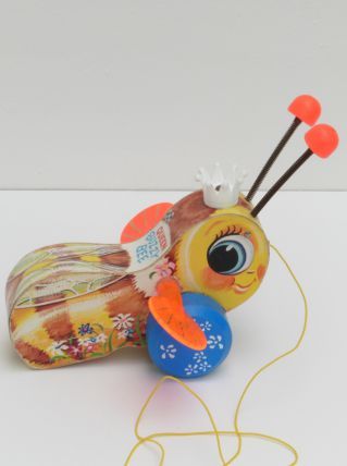 Abeille Queen Buzzy Bee Fisher Price vintage