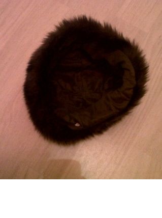 Toque en fausse fourrure